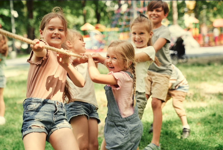 Kindergeburtstag Spiele für Draußen – 17 coole Ideen